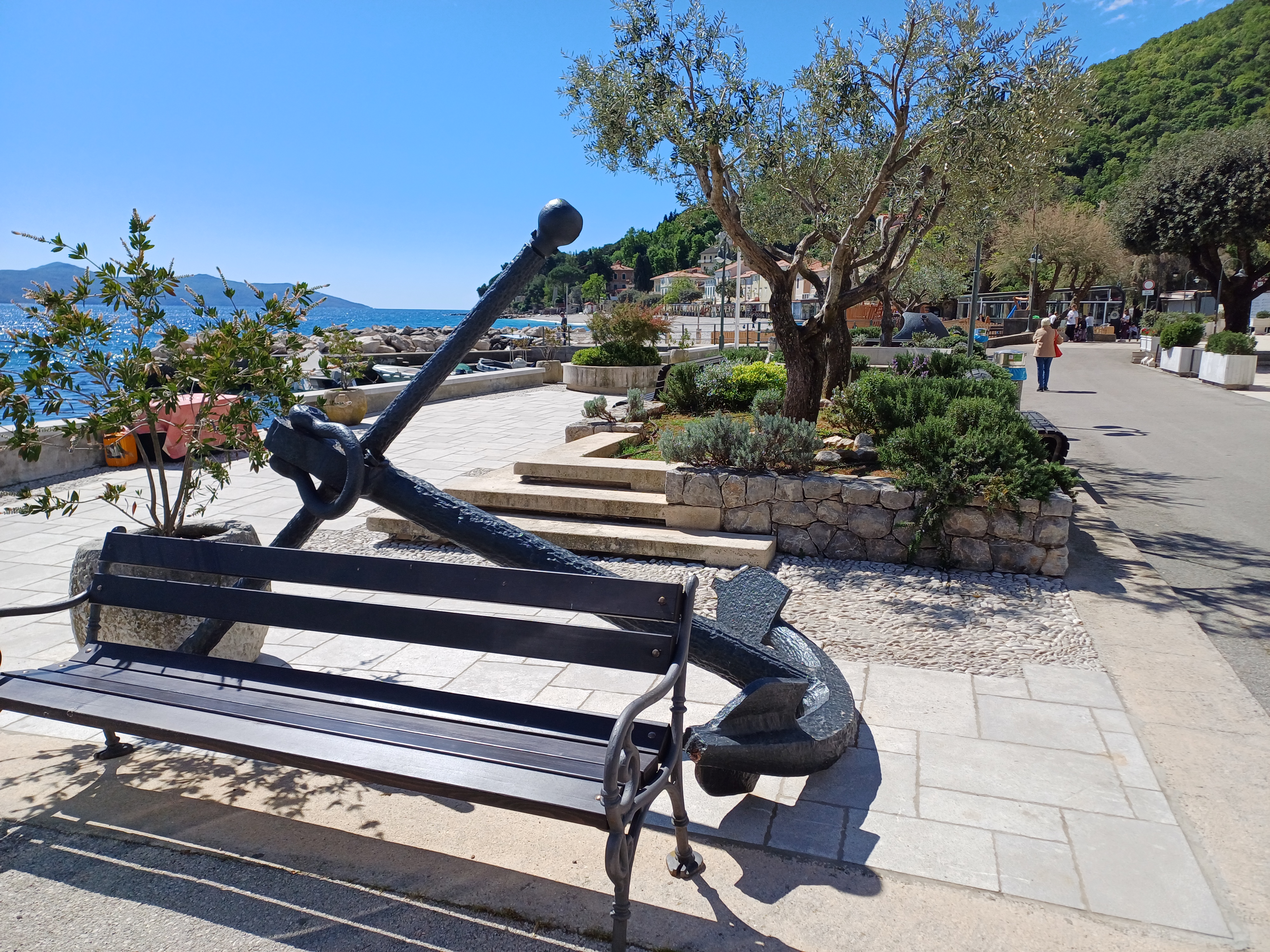 Kontakt Perunika B&B